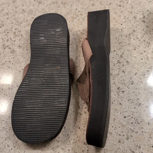 Rainbow Riviera Platform Flip Flops Size 8 - Picture 2 of 4